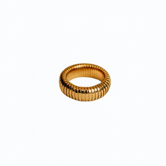 Stria Gold Band