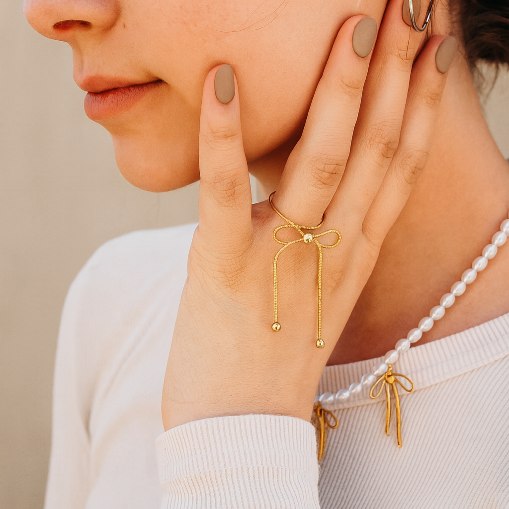 Gold Bow Ring