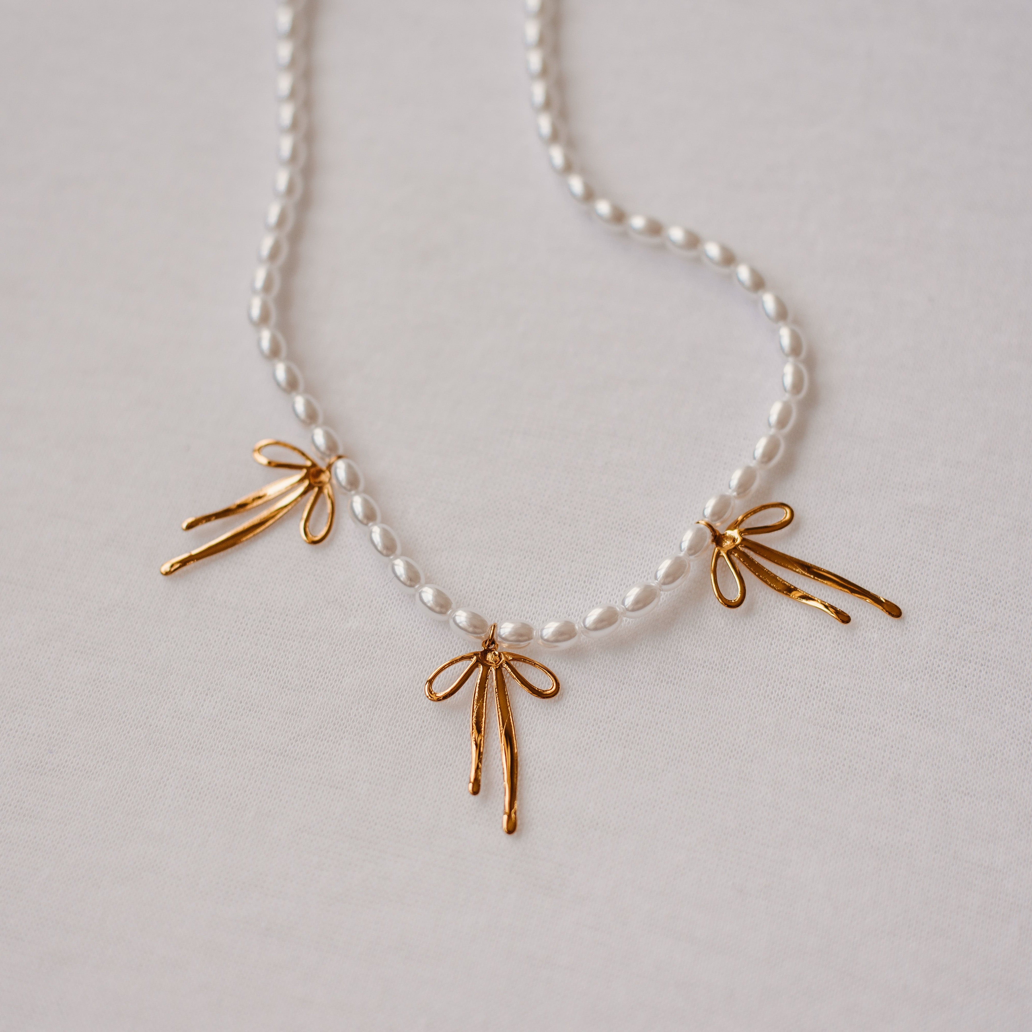 Pearl Crush Necklace