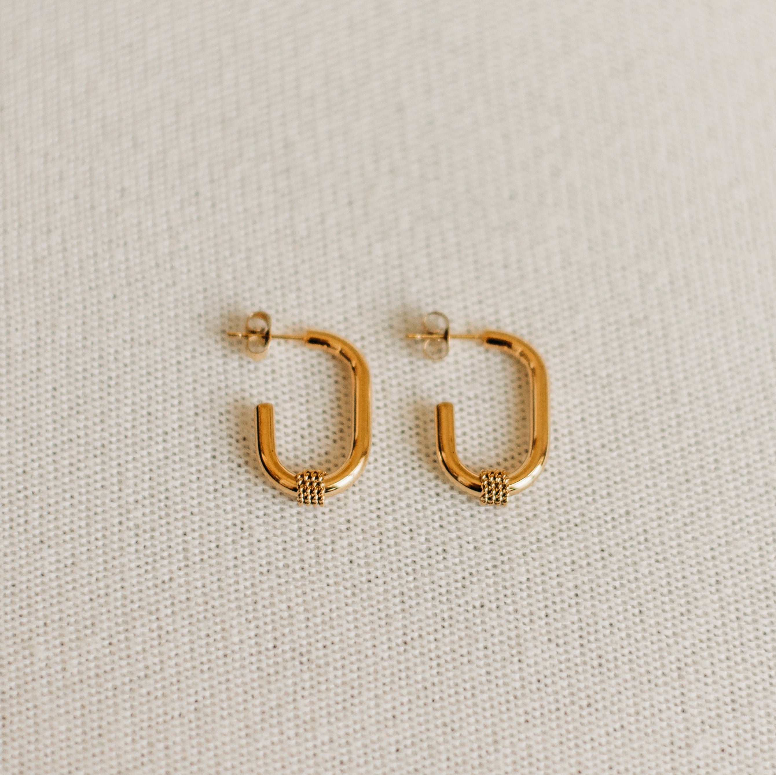 Golden Weave Oval Hoop